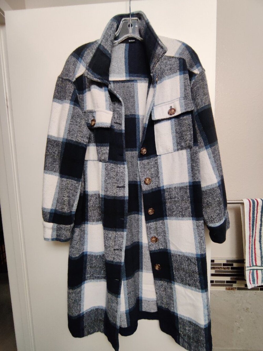 ON BLUE Women's Long Plaid Flannel Jacket/Shacket in Blue & White